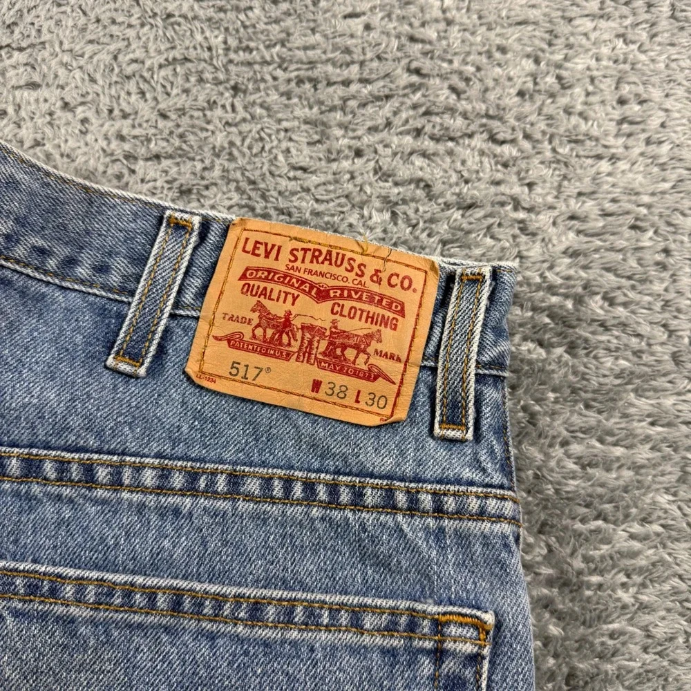 Y2K Levi's 517 Boot Cut Jeans Mens 38x30 Blue Faded Distressed Vintage Style